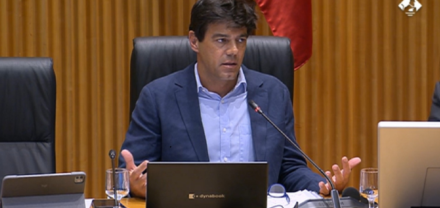Se necesitan 48 contratos para que una persona deje el paro, denuncia USO