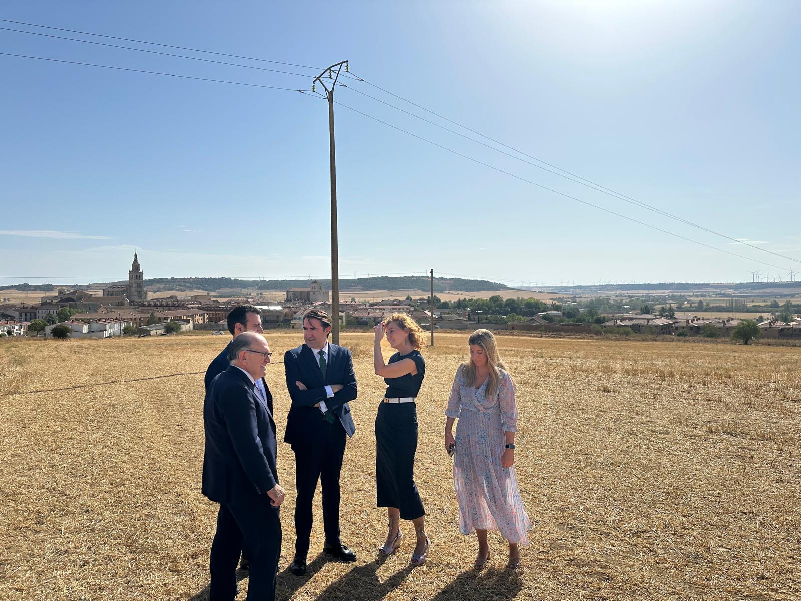 Junta y Ayuntamiento de Medina de Rioseco impulsan 153 viviendas con preferencia para jóvenes