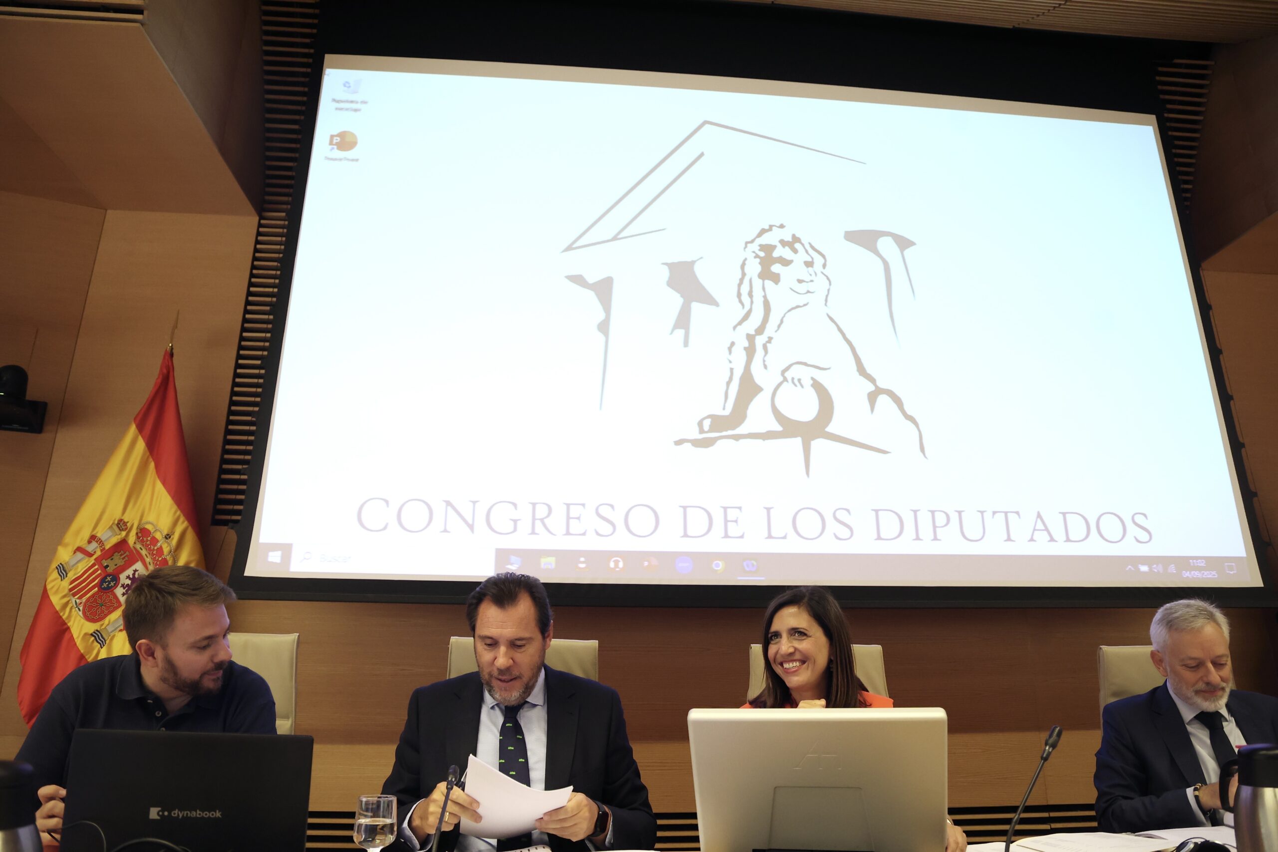 Puente defiende el carácter «comercial» de la alta velocidad frente al «servicio público» de otros modelos