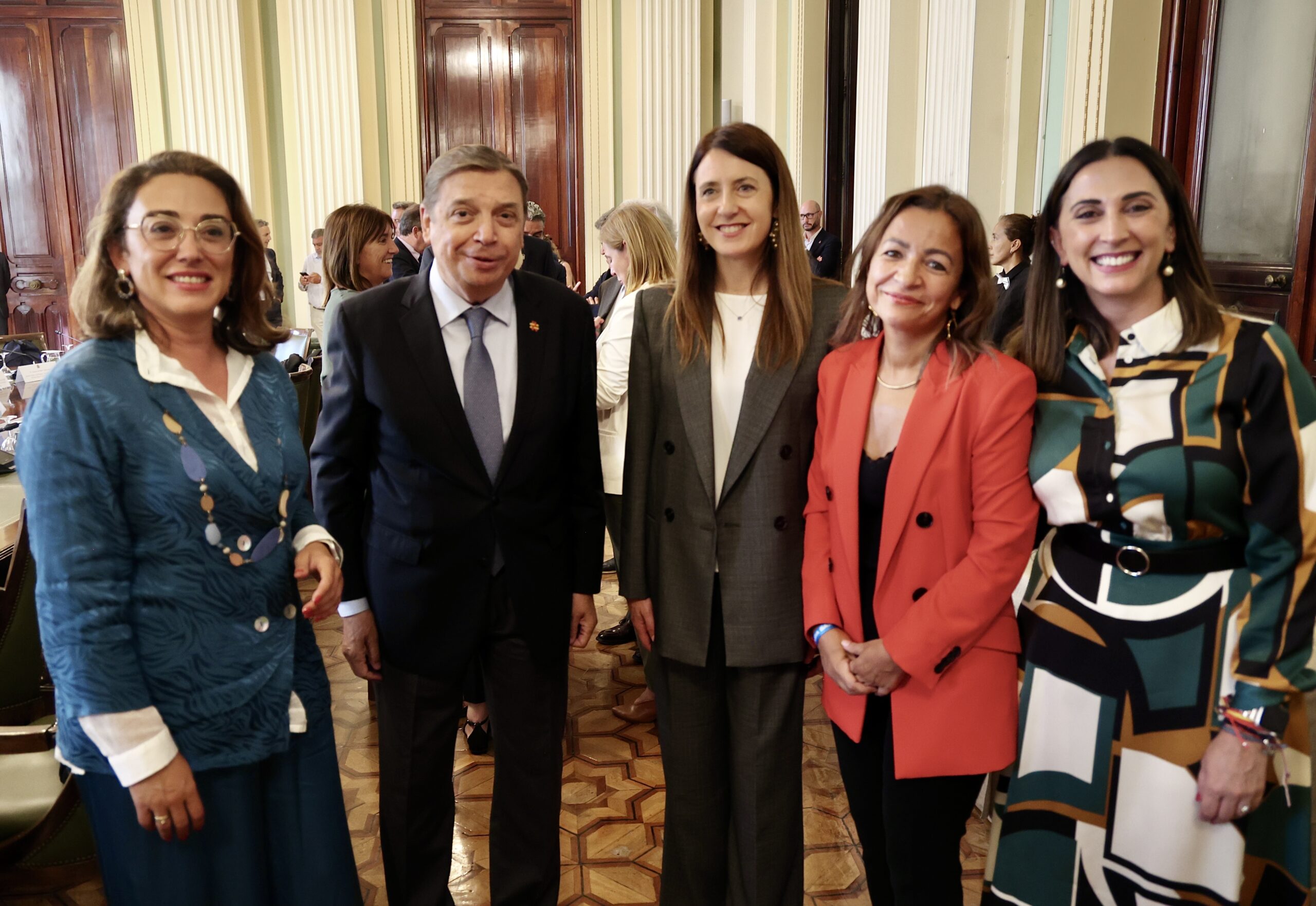 González Corral exige a Planas que defienda una PAC «sólida» que «garantice el relevo generacional»
