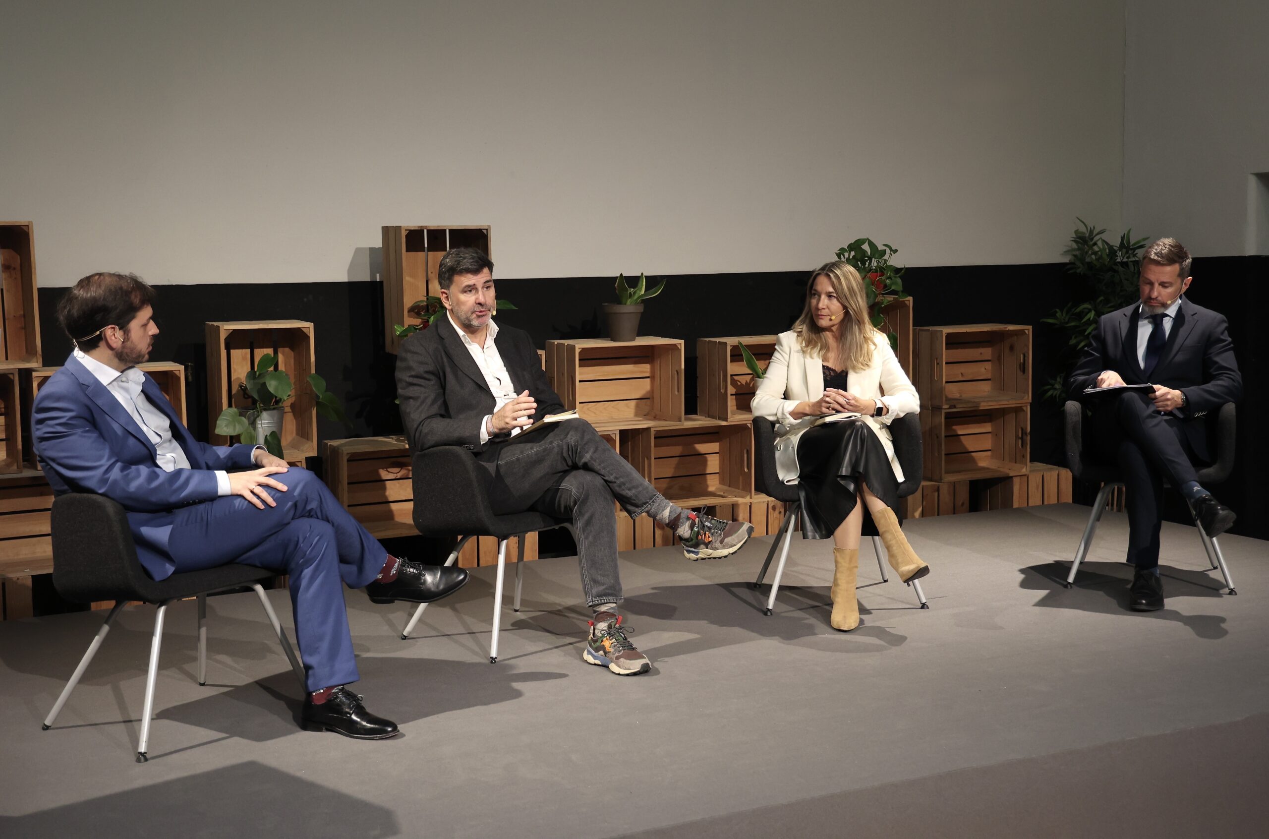 Renault apela a un pacto de Estado por la automoción e insiste en que el  eléctrico no se consolida