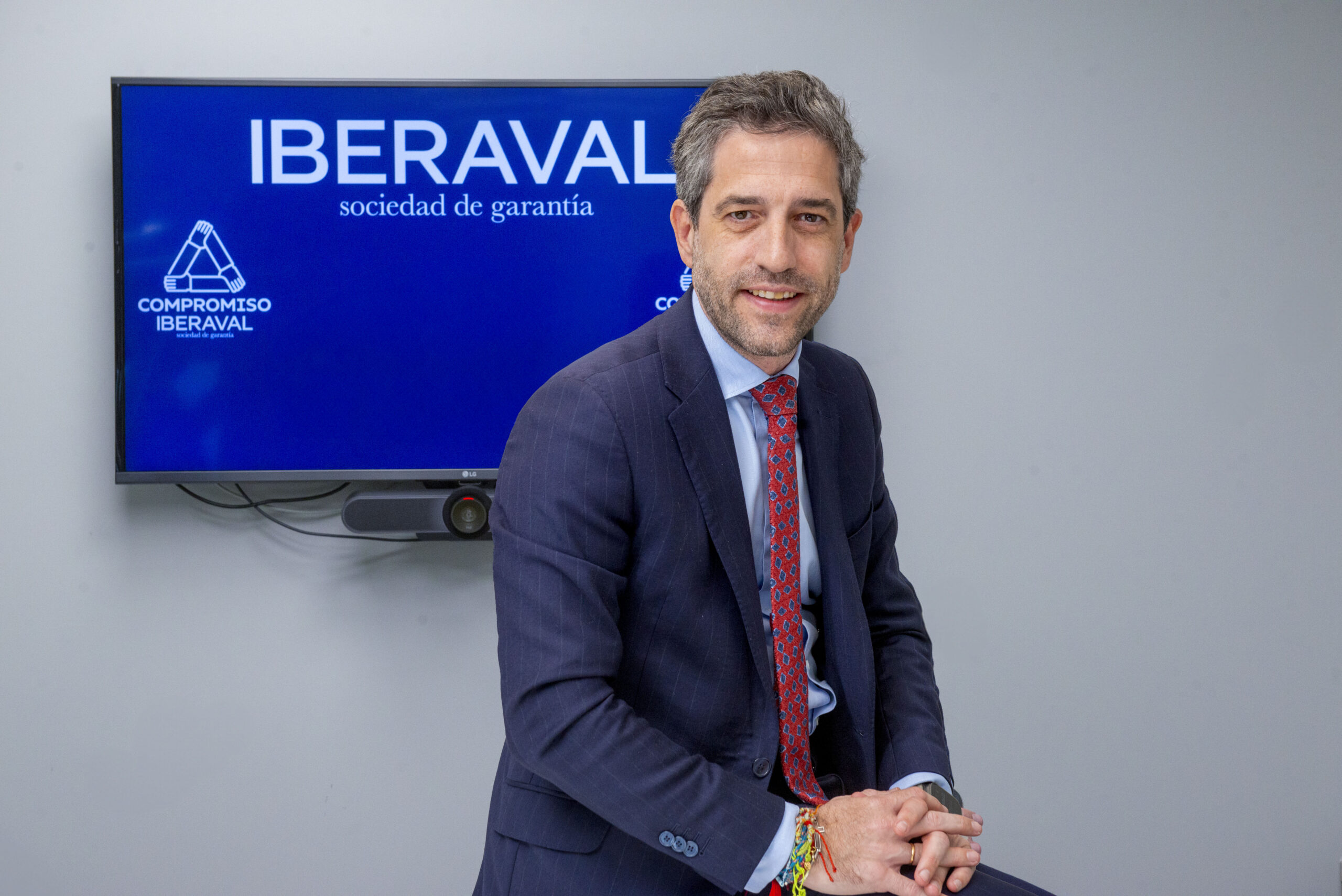 Iberaval ha facilitado 439 millones a 3.919 proyectos en lo que va de año, con el comercio en cabeza de las operaciones