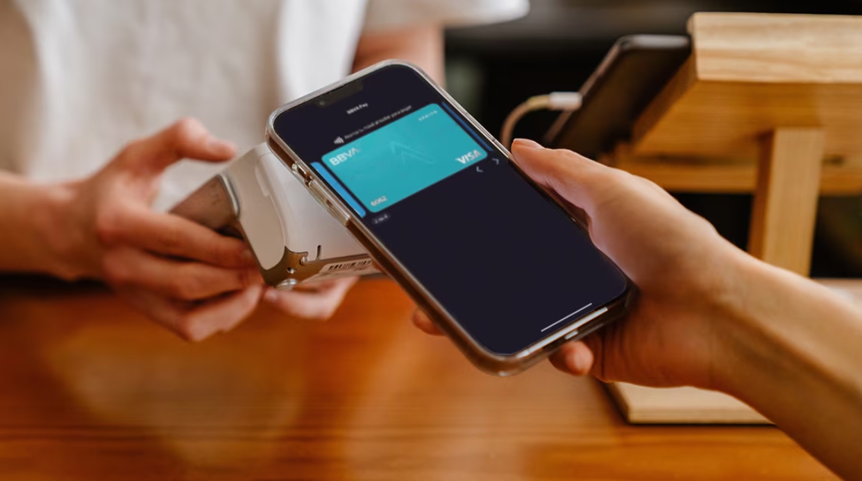 BBVA anuncia con Visa BBVA Pay en España, el primer ‘wallet’ bancario compatible con iPhone