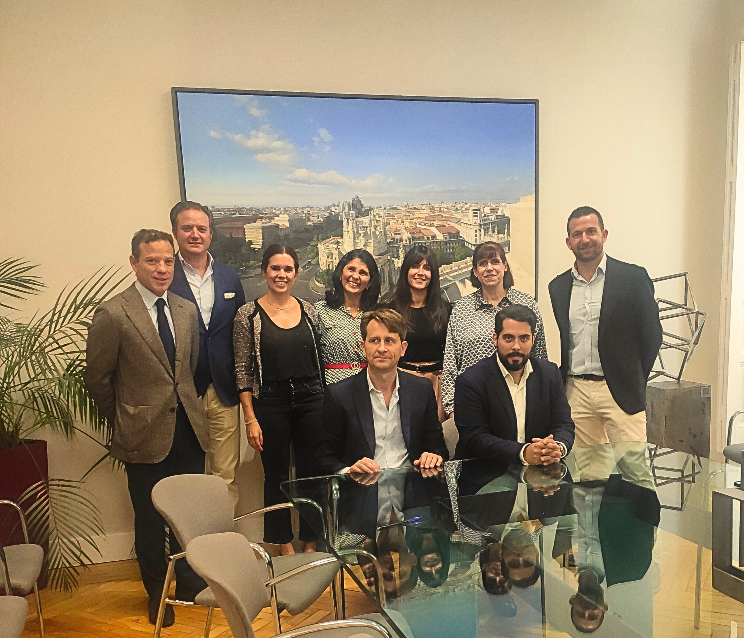 Avalmadrid, CaixaBank y Bencatel Horizon SCM financian 50 viviendas protegidas en Los Ahijones
