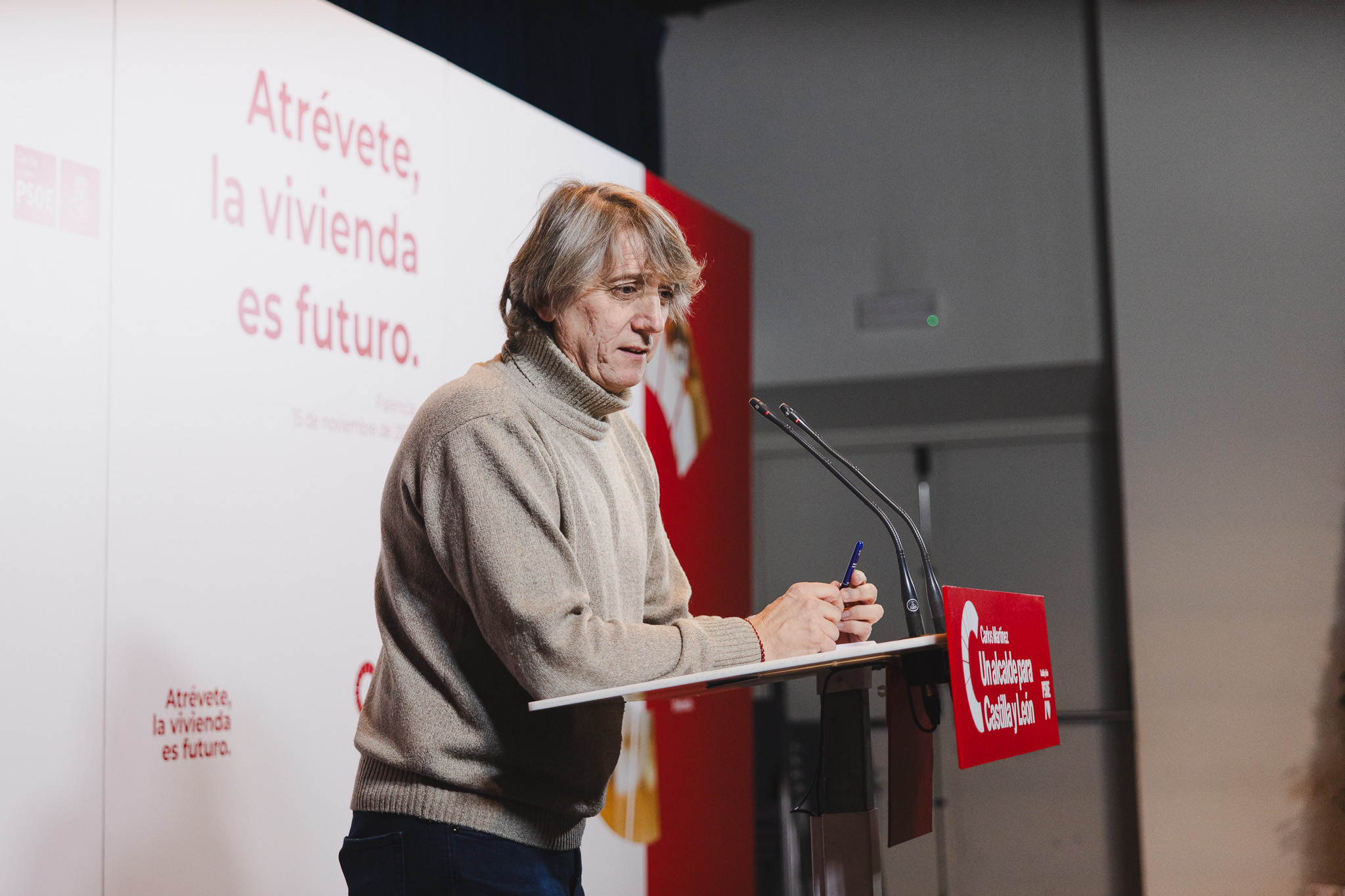 Martínez ve a Mañueco en «agonía» y lo tacha de presidente «esperpéntico»