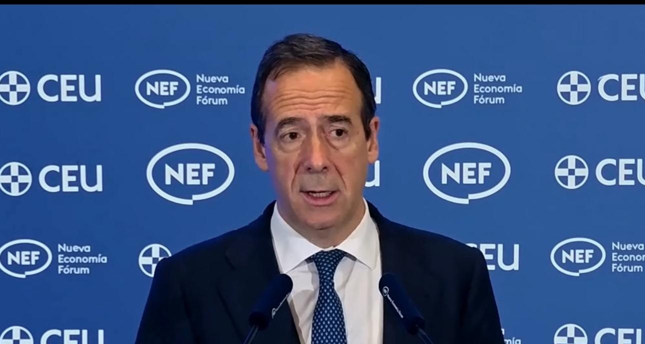 Gortázar, CEO de CaixaBank: ‘No vamos a ser partícipes de movimientos corporativos’