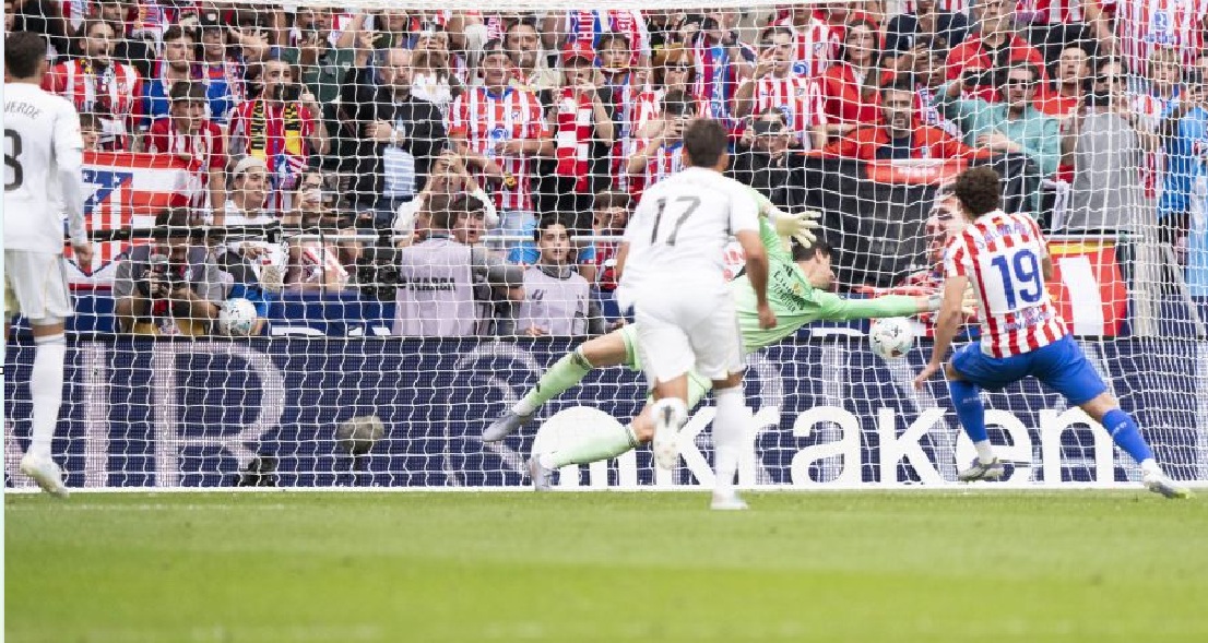 Telefónica y DAZN renuevan por 6.135 millones con LaLiga hasta 2032