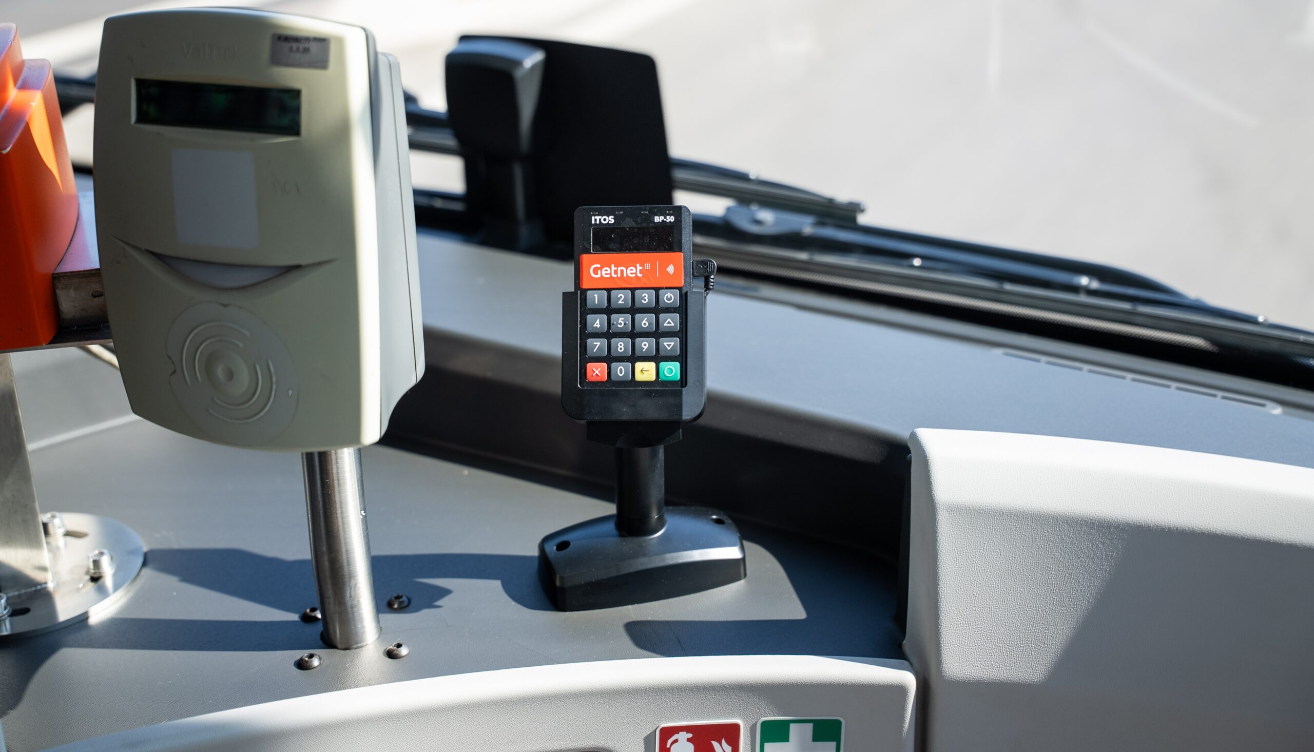 Getnet y Mastercard impulsan una movilidad más baja en emisiones de carbono