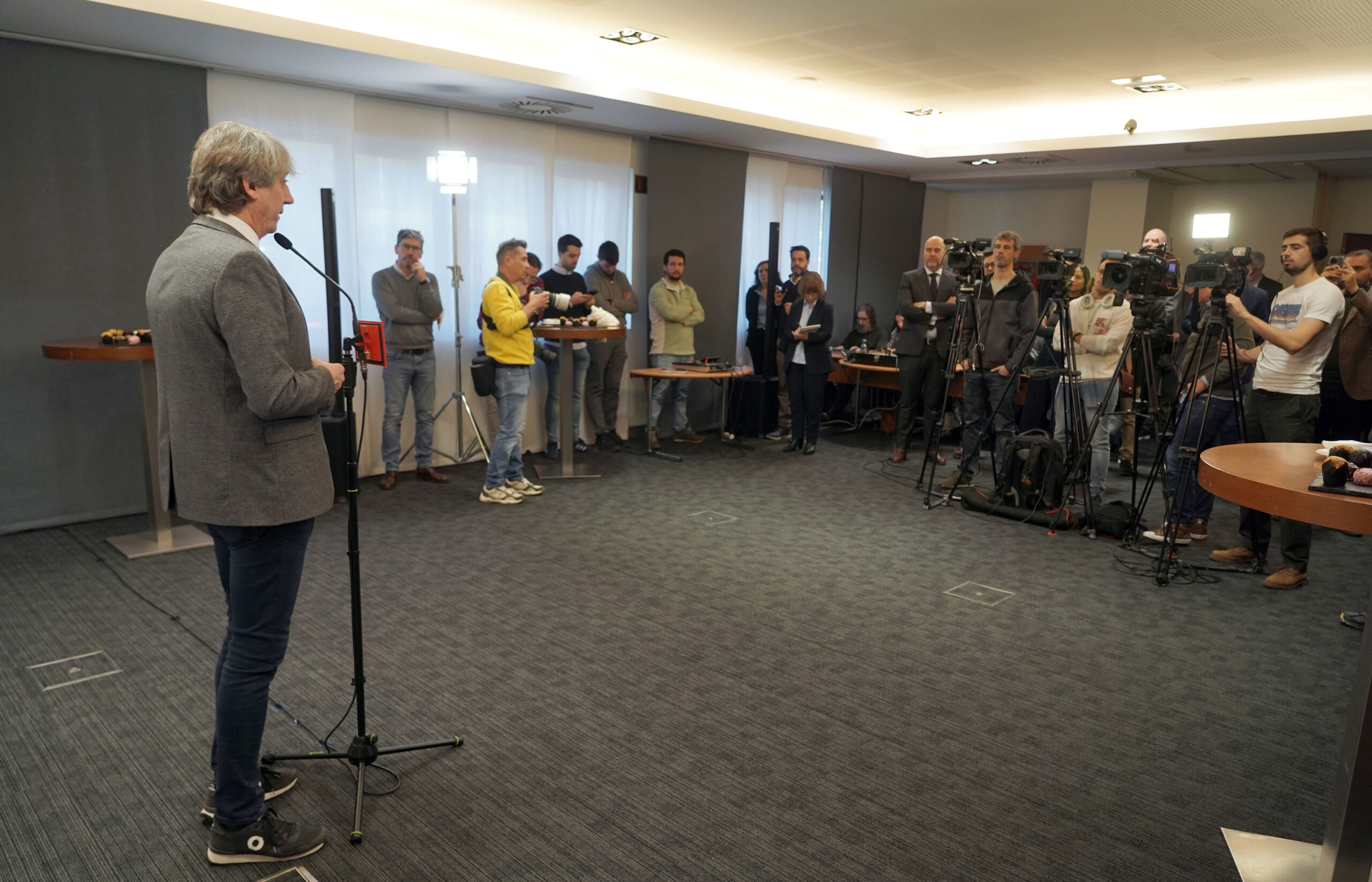 Martínez vuelve a proponer a Mañueco un pacto para evitar que Vox entre en el futuro Gobierno