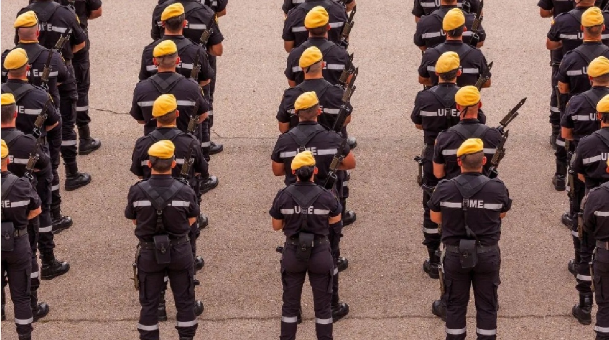 La UME, la unidad de emergencias del Ejército, a la caza del jabalí en Barcelona