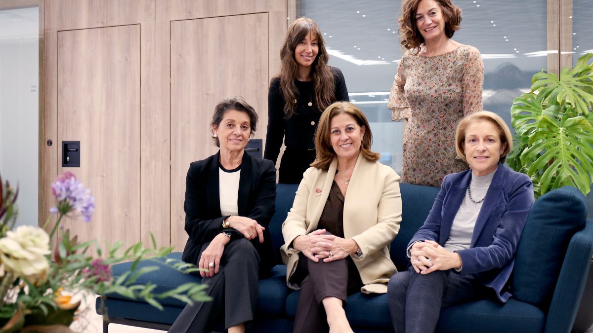 EJE&CON y la Universidad CEU San Pablo sellan una alianza para impulsar la presencia de mujeres expertas en la vida académica