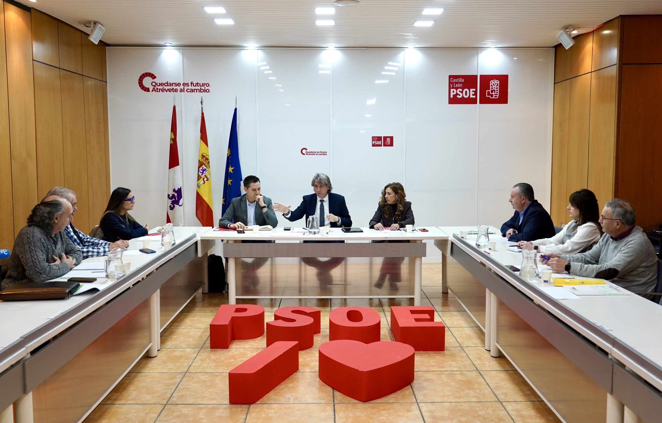 Martínez exige «compensaciones» para el campo tras el acuerdo Mercosur,  que «tensiona» al sector