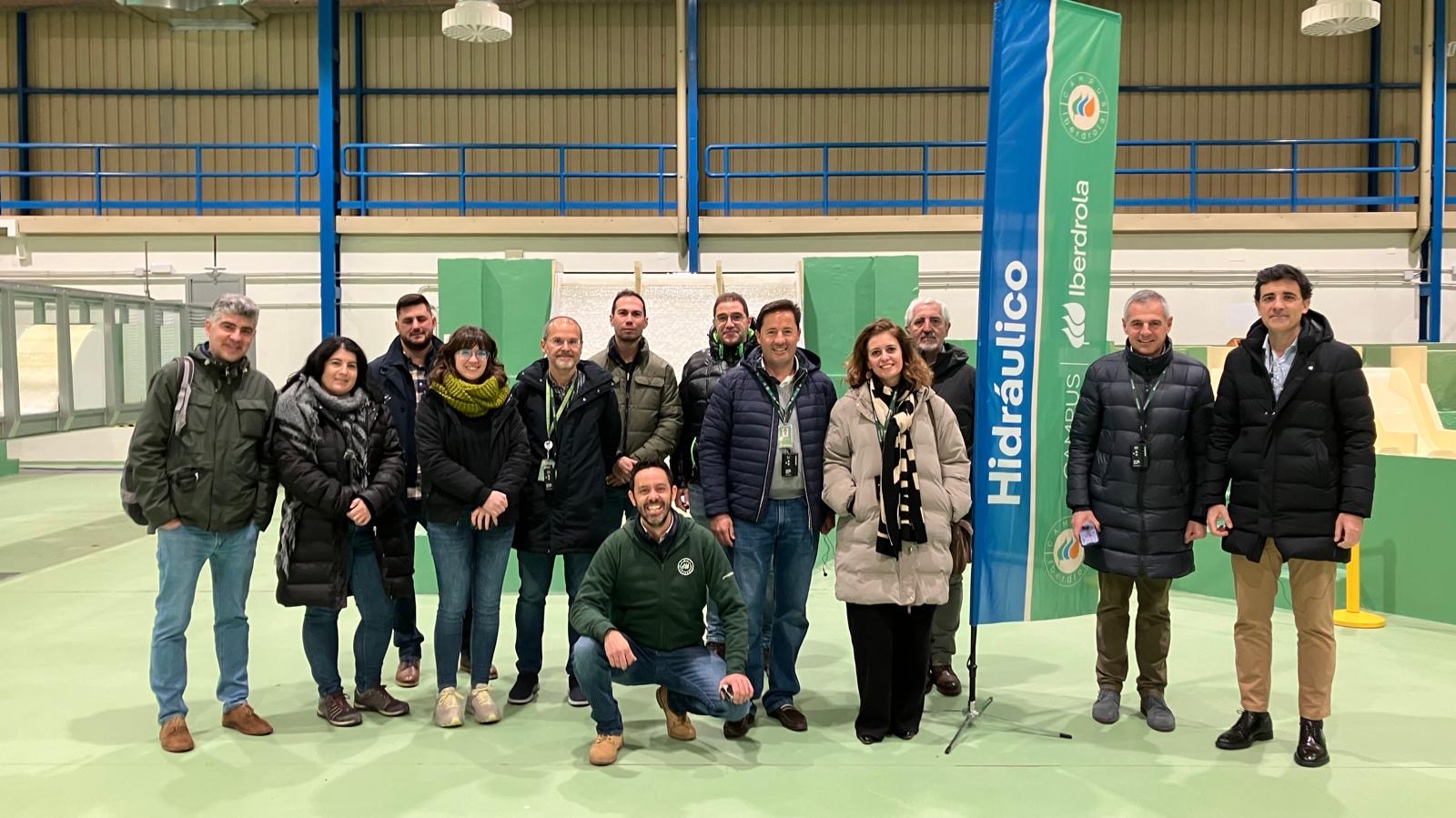 Iberdrola y el Centro de Estudios Hidrográficos impulsan formación técnica e innovación en energías