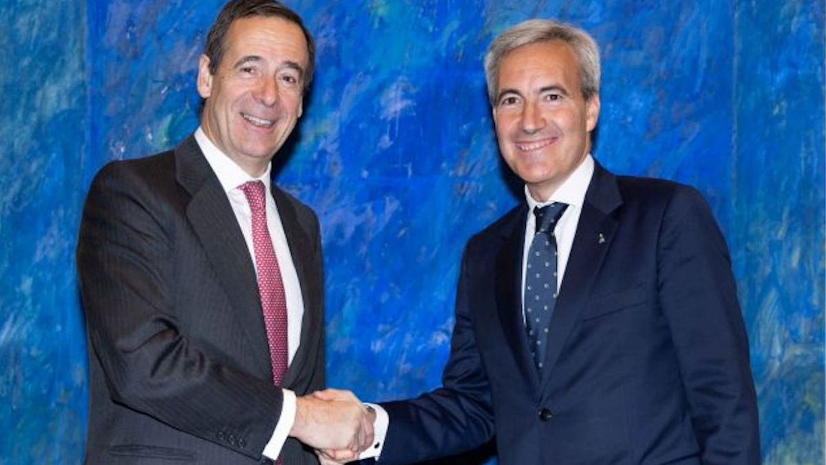 CaixaBank, primer banco que se une a ILUNION Legal Academy