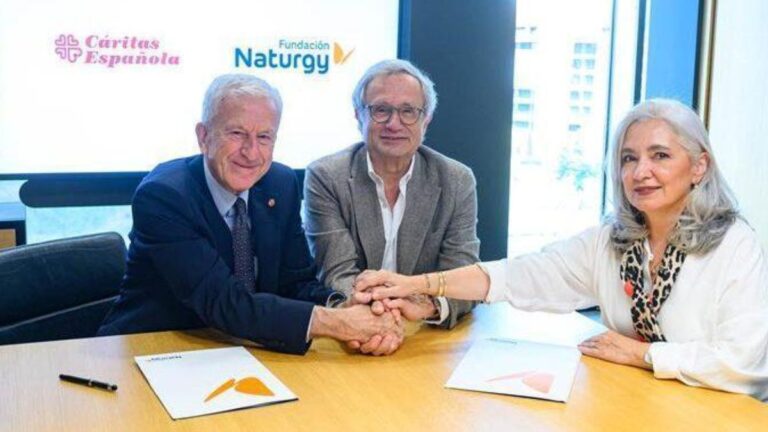 Fundación Naturgy y Cáritas atienden a 80.000 personas en su lucha contra la pobreza energética