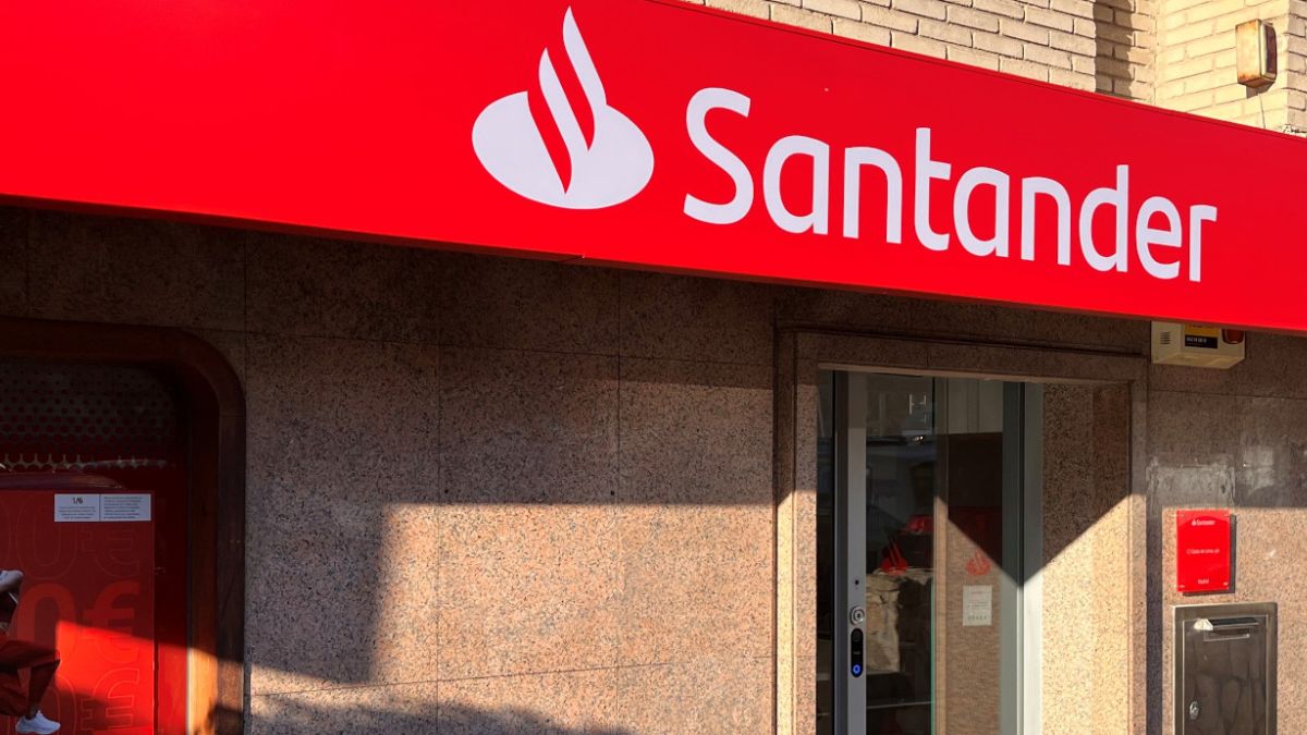 Santander formó a 45.000 personas en educación financiera durante 2025