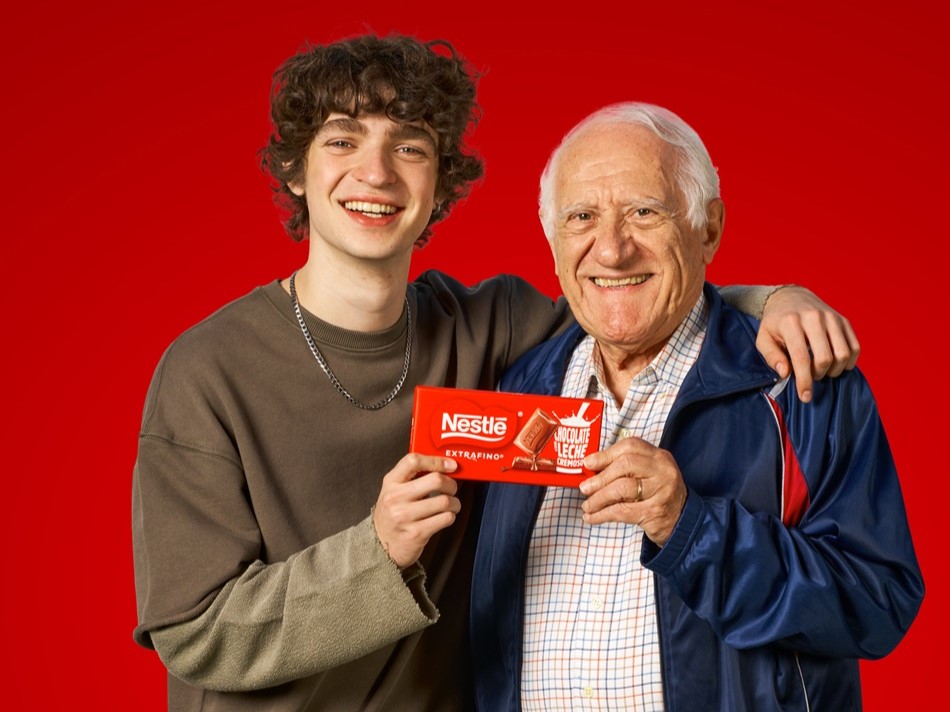 Merendar con los abuelos, el plan de tarde ideal que hace feliz a la GenZ