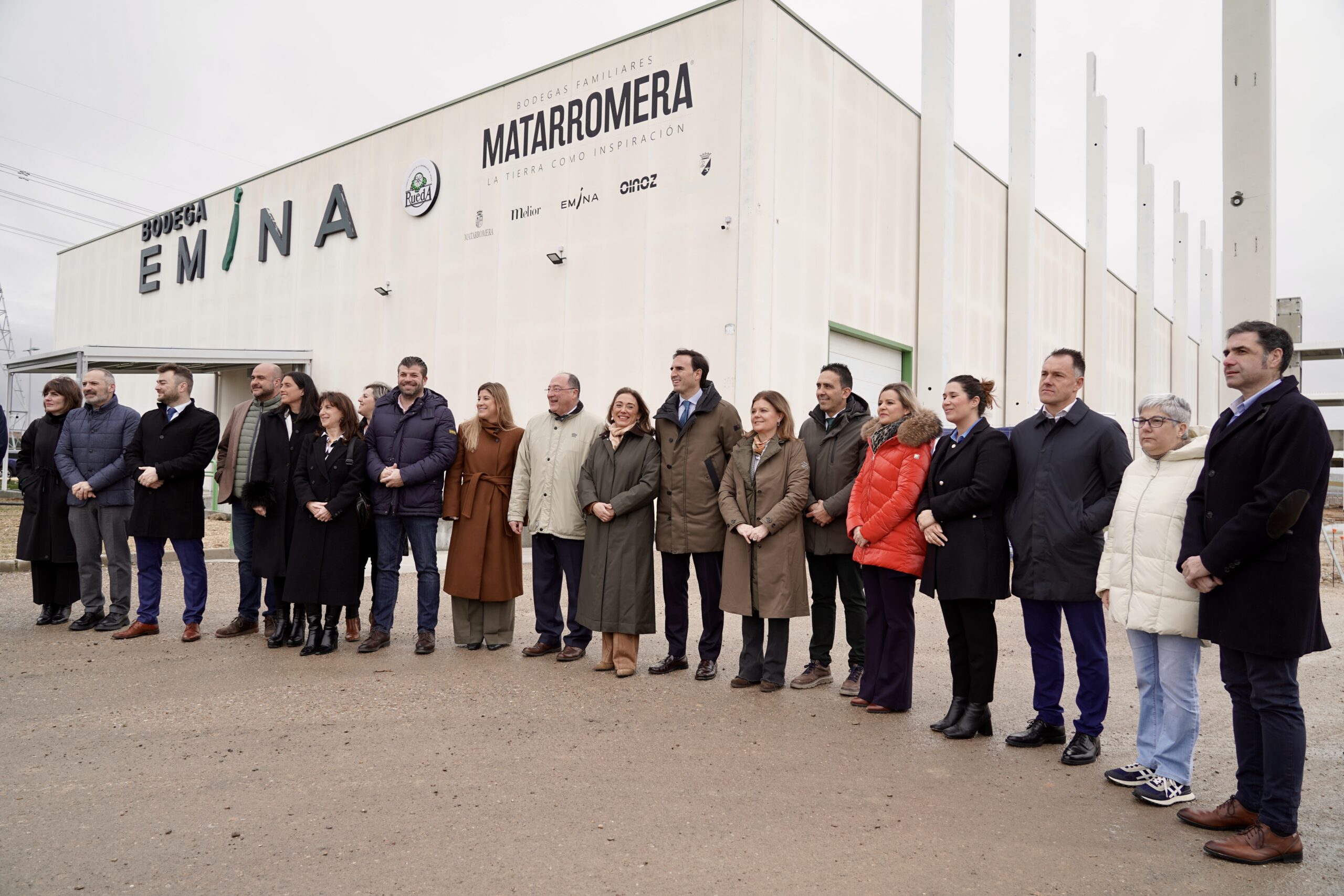 Matarromera planta el primer pilar del Centro Logístico de Medina del Campo, donde invierte 8,5 millones