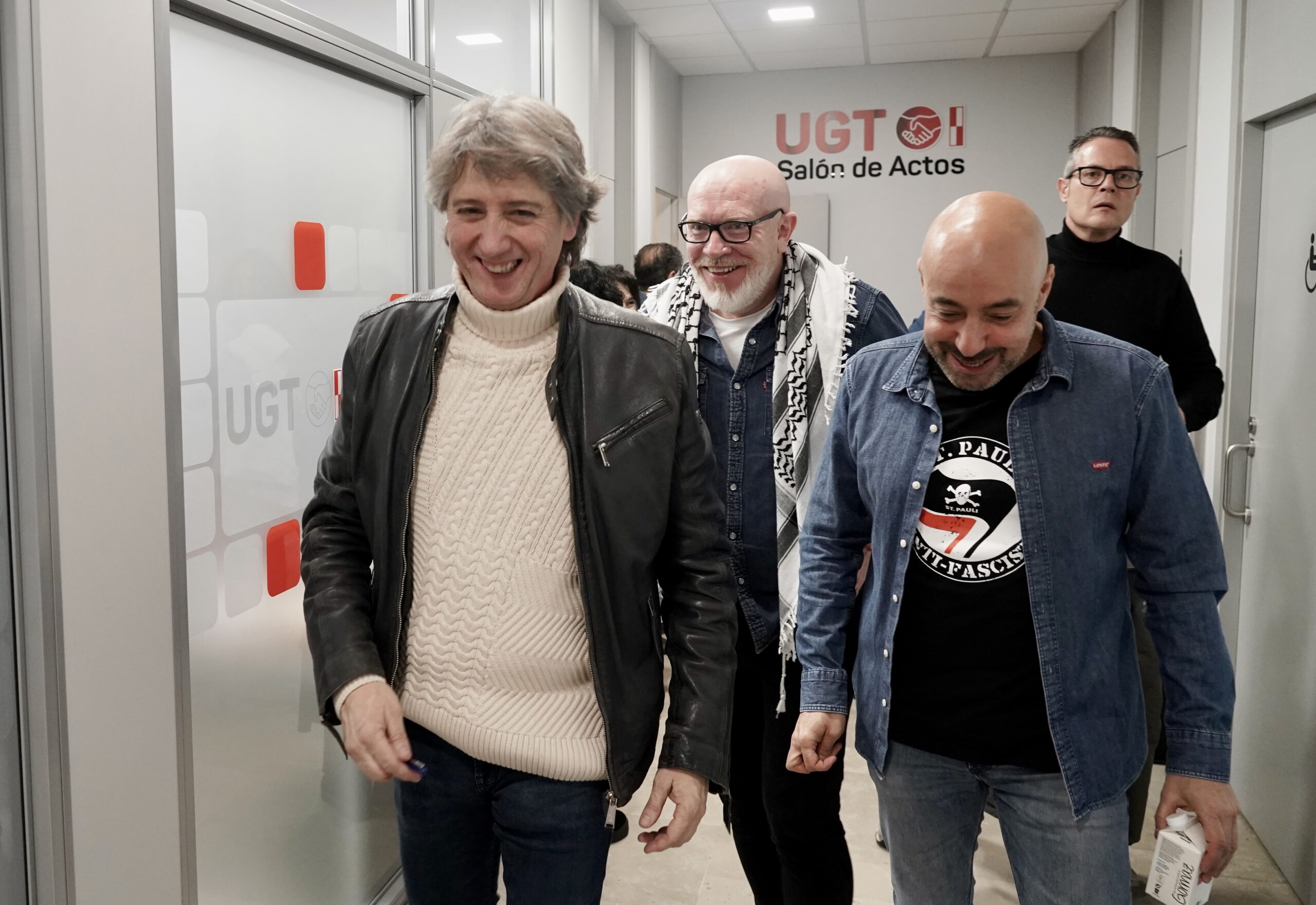 Martínez reclama un «frente común» entre política y sindicalismo para «combatir a la extrema derecha»