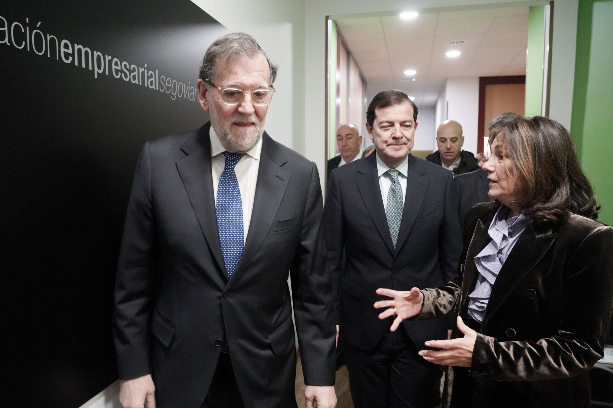 Mañueco anuncia el ‘Bono RecuperaT’ para financiar cotizaciones durante bajas médicas