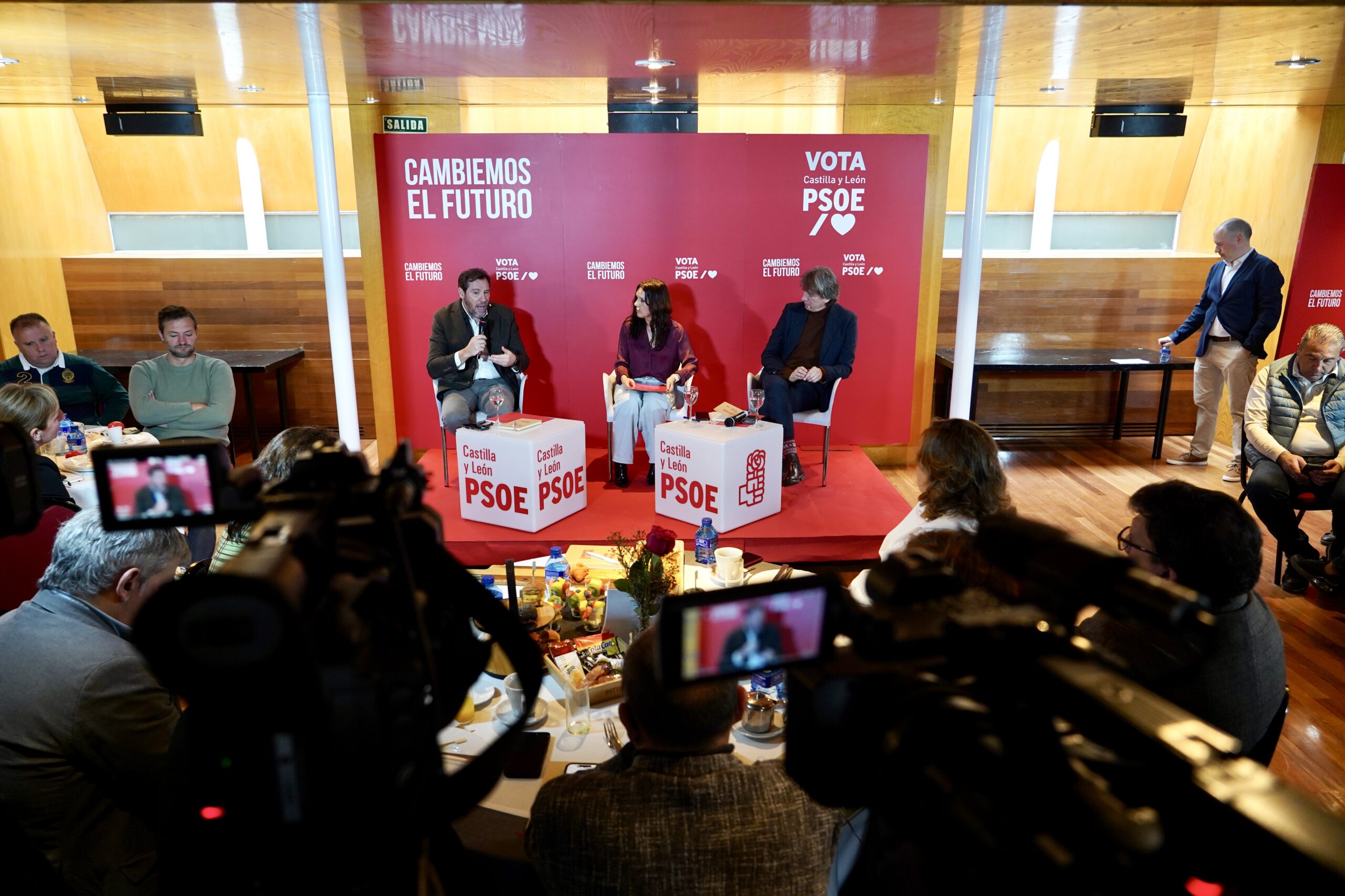 Martínez acusa de ‘dumping’ fiscal a la Comunidad de Madrid