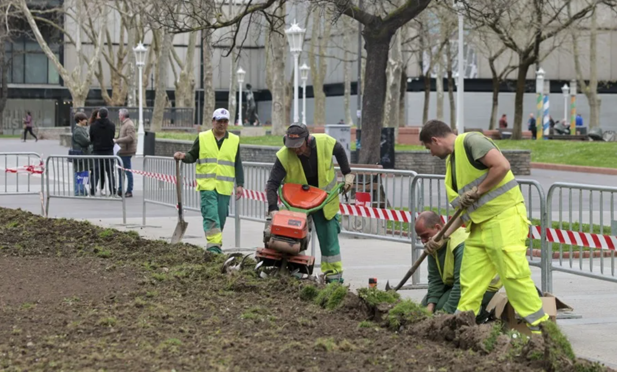El coste por empleado en España en 2025 fue de 26 euros/hora, 8 euros menos que en la UE