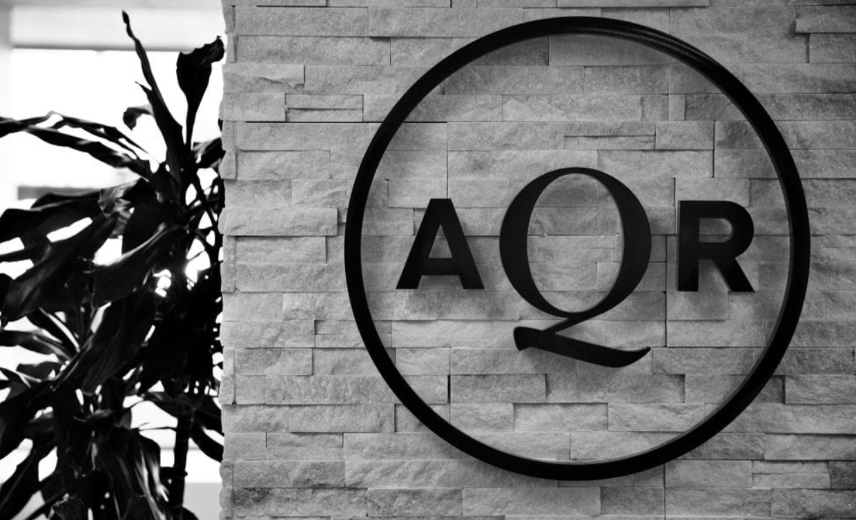 AQR lanza una estrategia híbrida que combina renta variable global y market neutral