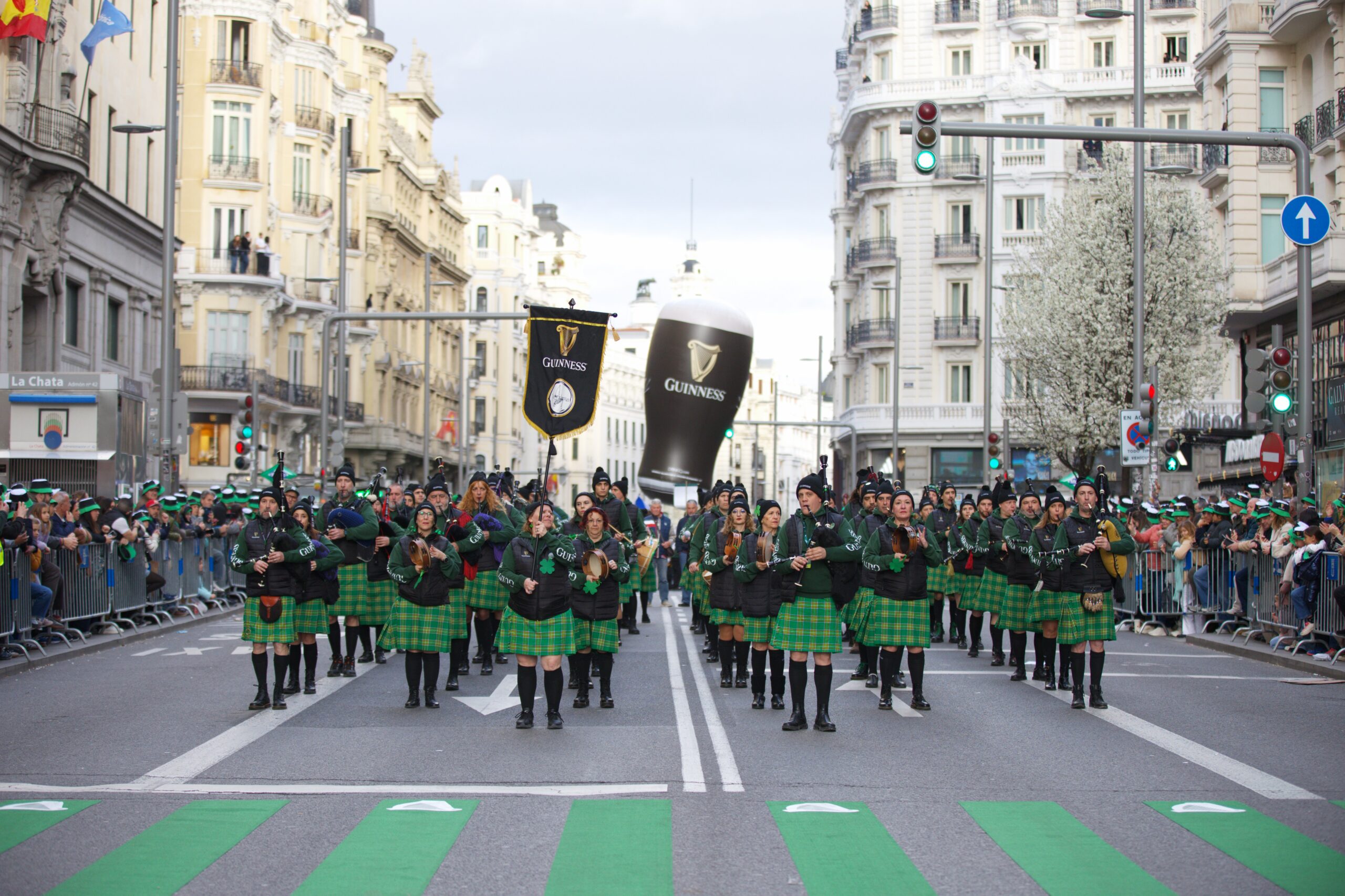 Guinness bate récords en Madrid con el San Patricio más multitudinario registrado hasta la fecha