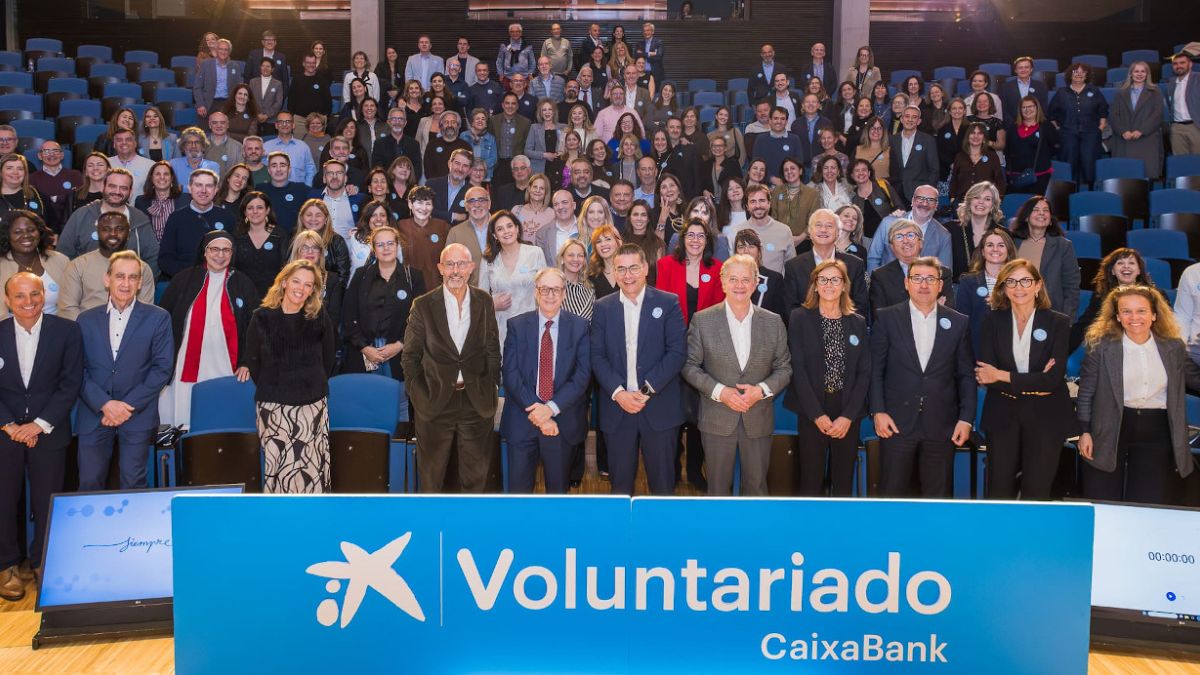 El 45% de los empleados de CaixaBank participaron en actividades de voluntariado en 2025