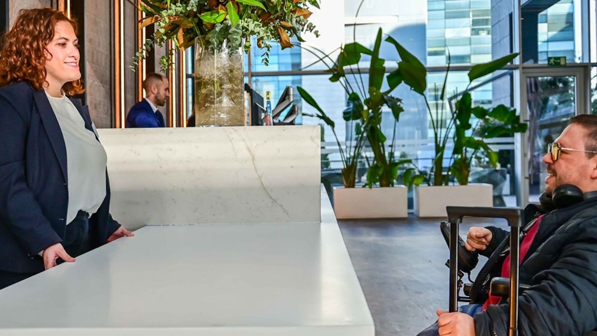 CaixaBank e ILUNION lanzan una iniciativa de accesibilidad para toda la cadena de servicio en alojamientos turísticos