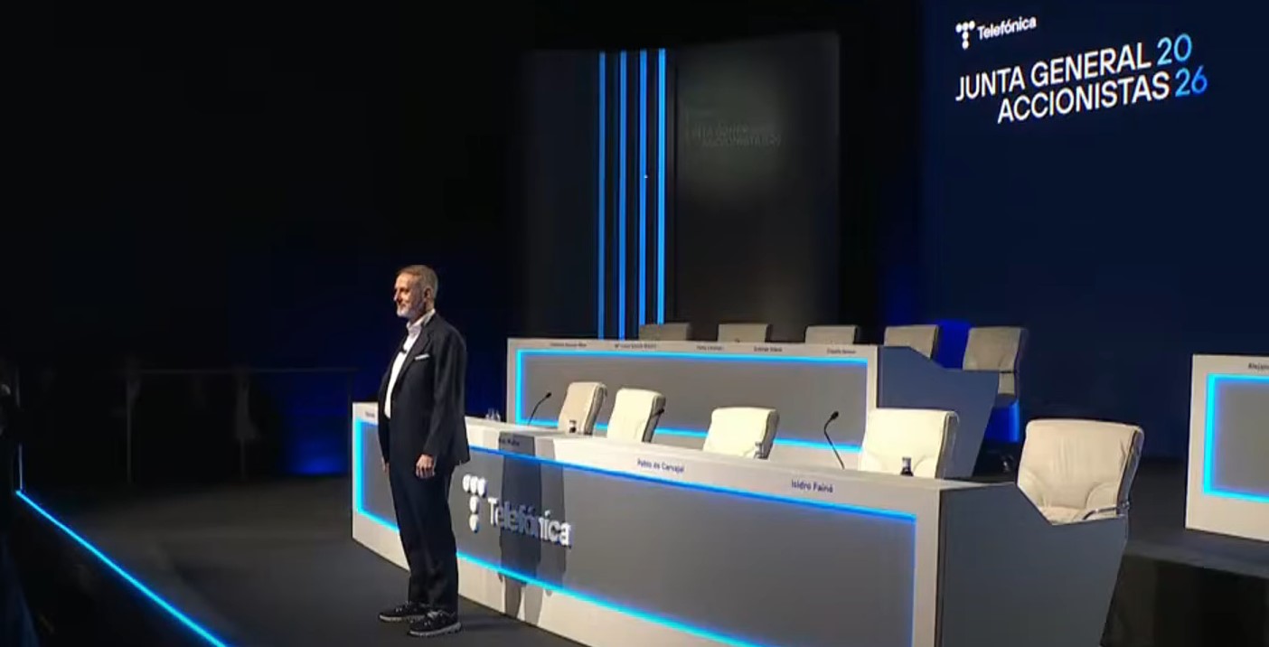 La Junta de Telefónica avala el recorte de dividendo puesto en marcha con el nuevo plan estratégico