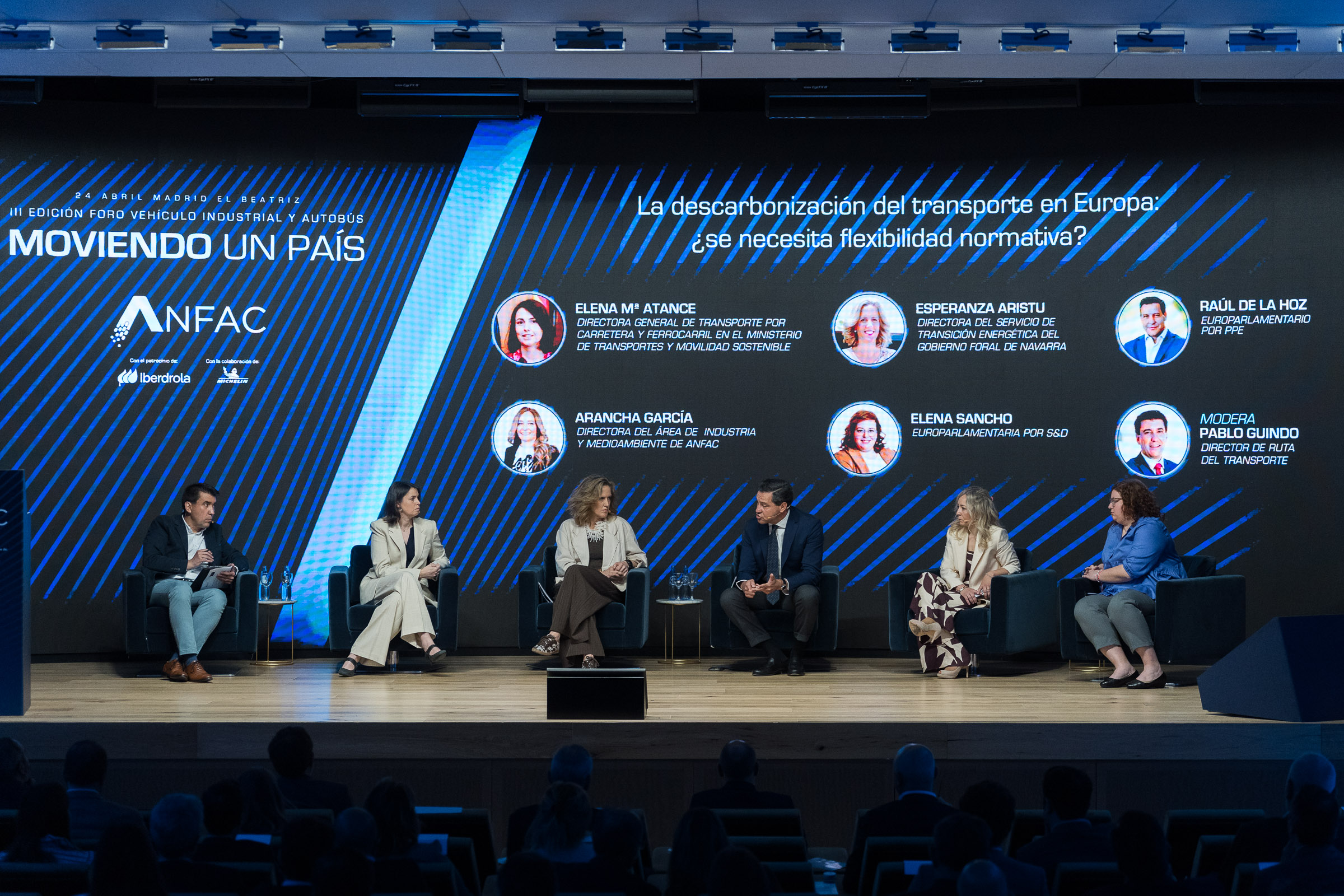 De la Hoz apela a una descarbonización «realista» que se acompase al peso del sector del automóvil