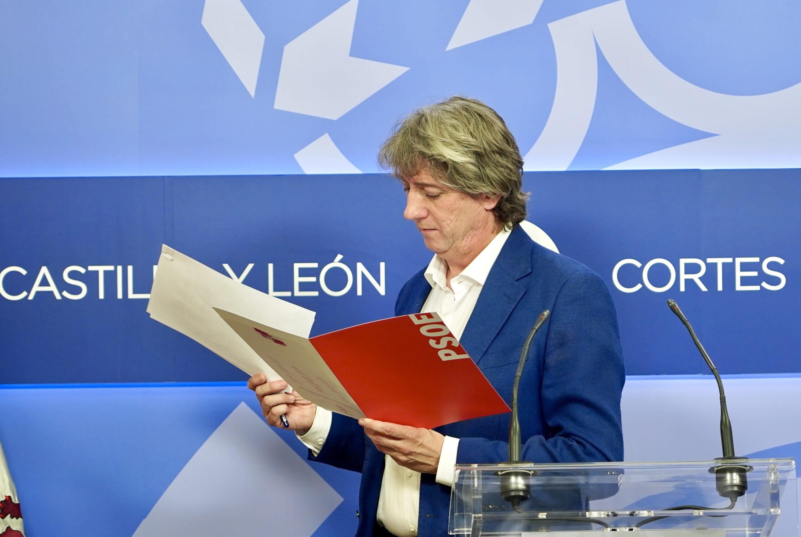 Martínez dice que le «chocan» algunas actuaciones de la operación de hoy de la UCO