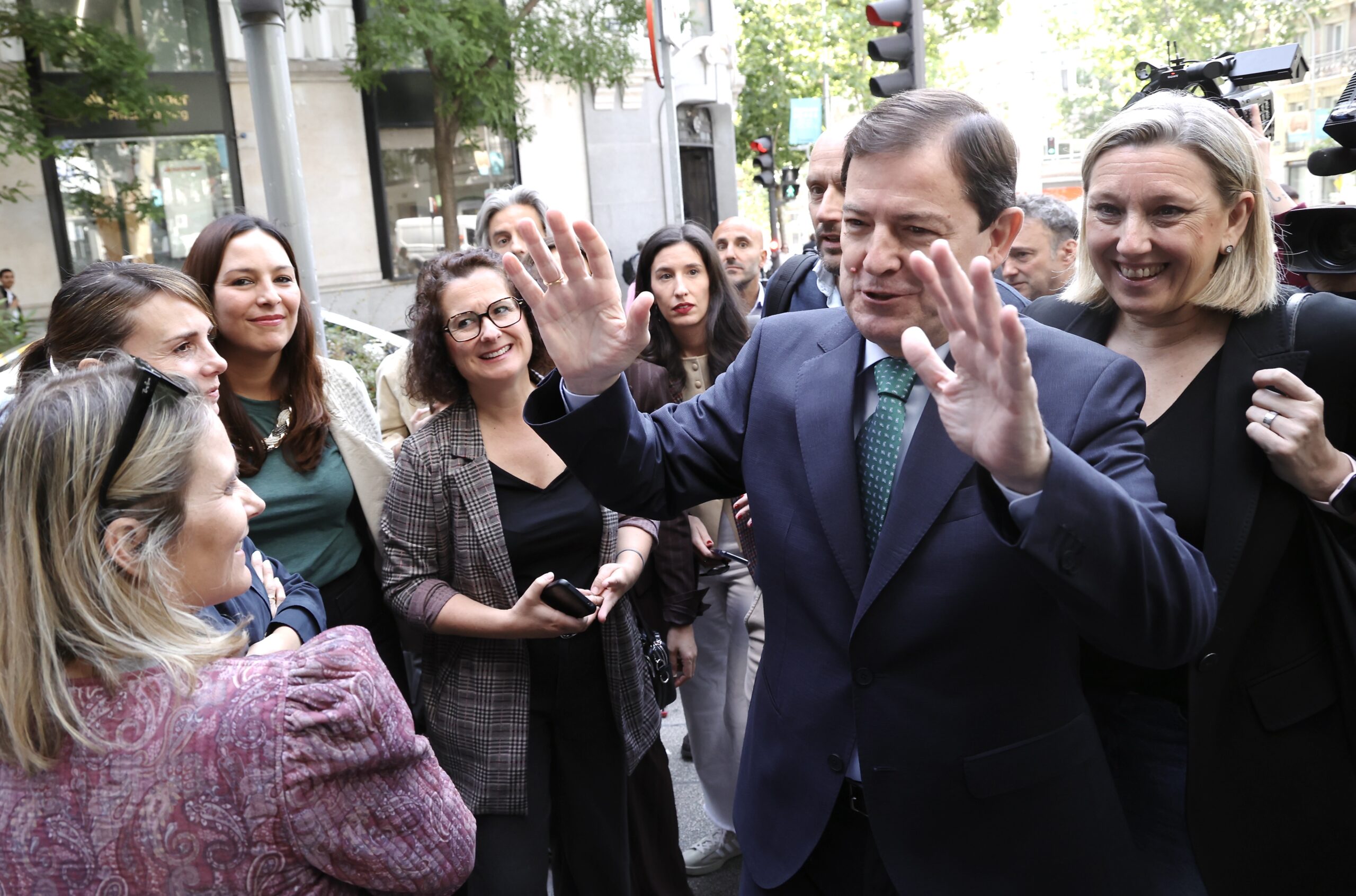 Mañueco cree que Sánchez «tendría que hacer algo» tras las «cuatro derrotas» consecutivas del PSOE