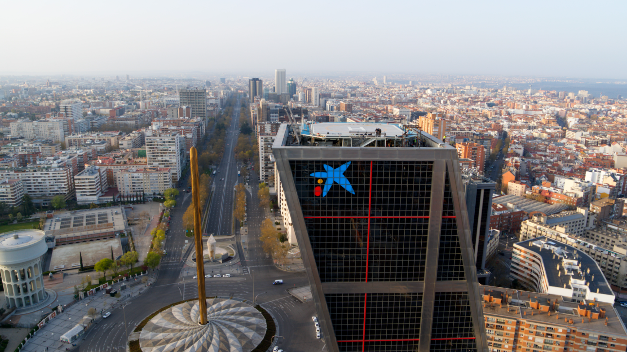 CaixaBank realiza su primera financiación ‘shopping line cover’ en una operación con ENGIE en Francia