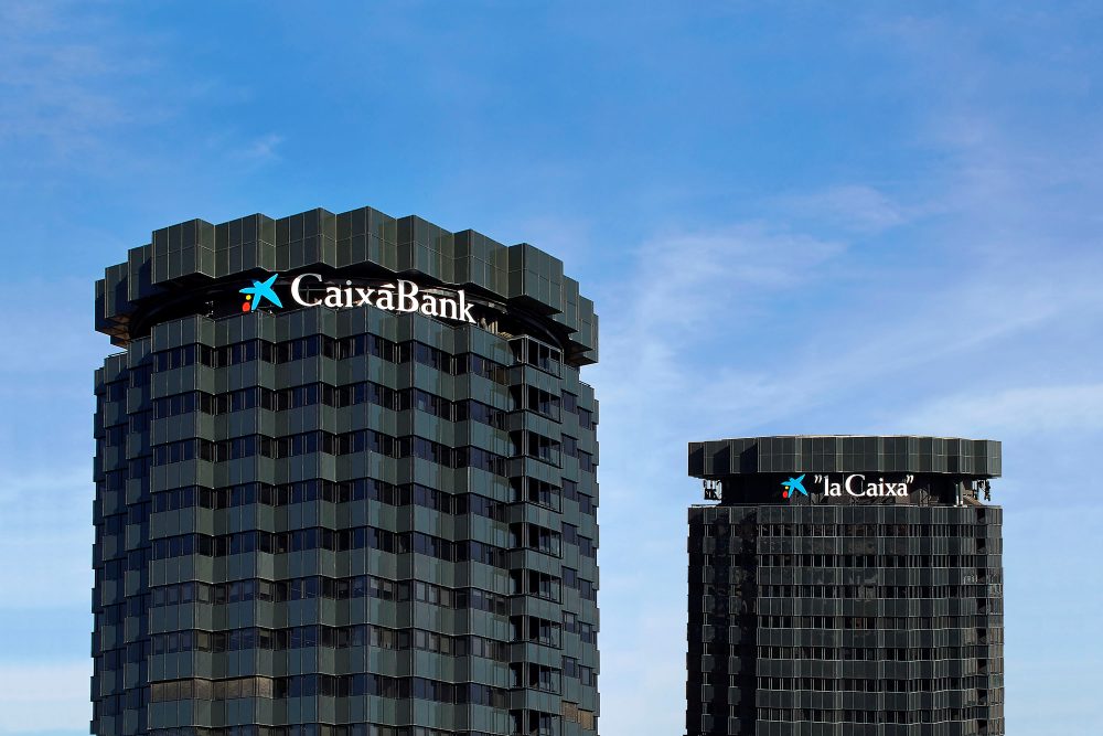 CaixaBank lanza un nuevo servicio de pago virtual entre empresas