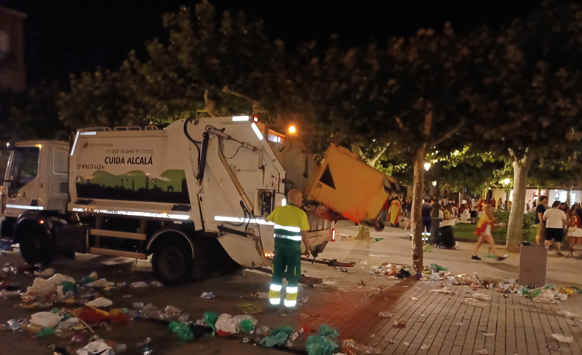 Valoriza desplegó un dispositivo especial de limpieza para la celebración del Mundial conquistado por España