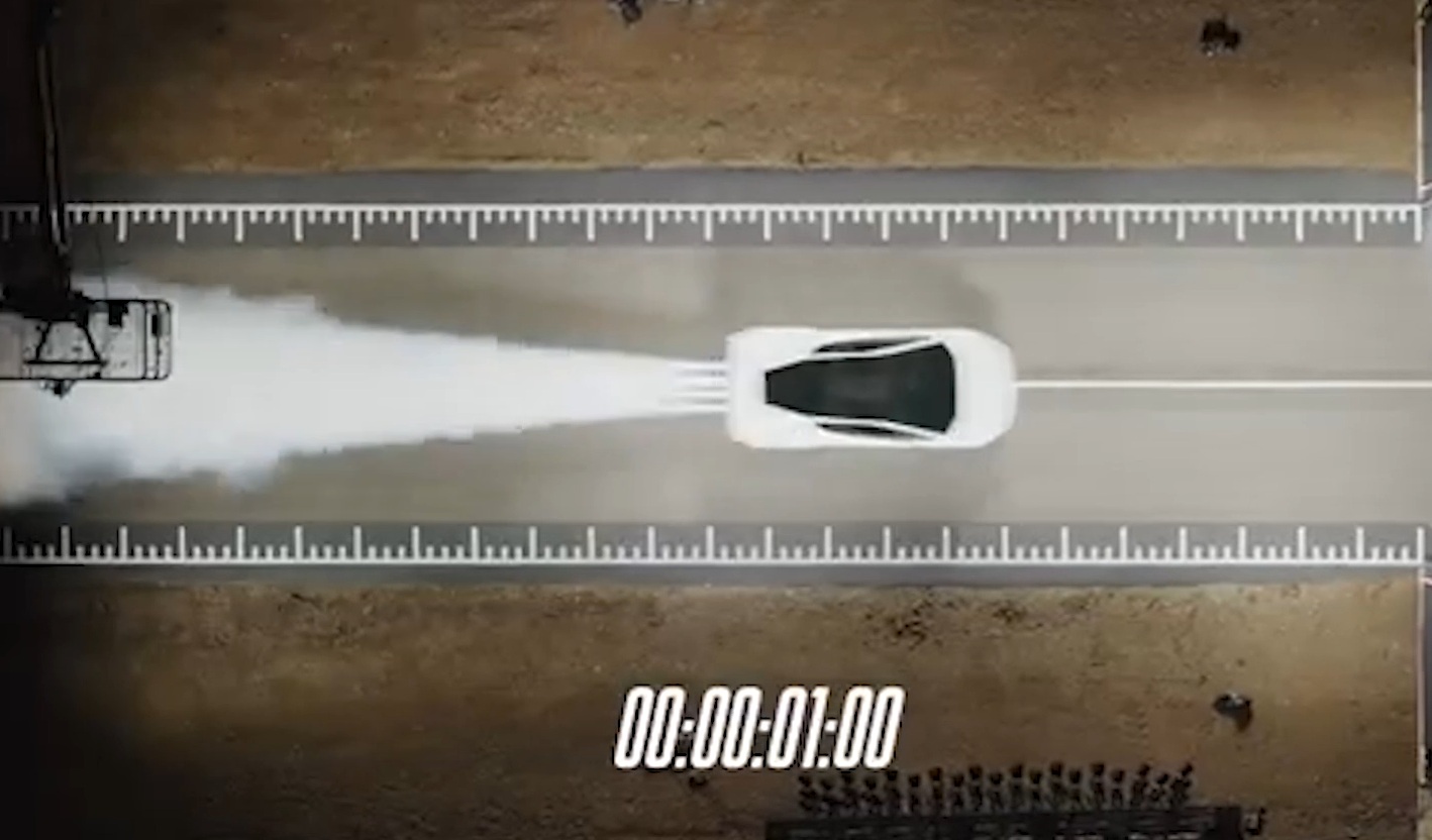 Tesla presenta un Roadster capaz de volar y acelerar de 0 a 100 en menos de un segundo